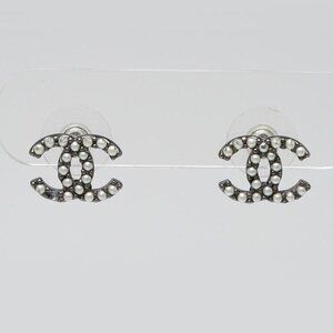 Chanel Faux Pearl Mini CC Stud Earrings
